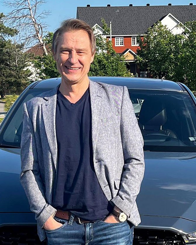 Val-Government Career Coach-Government-Jobs-Resume-Interview-Ontario, Toronto, GTA, Ottawa.jpg